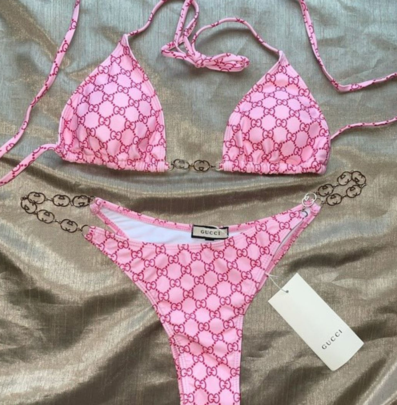 bikini pink