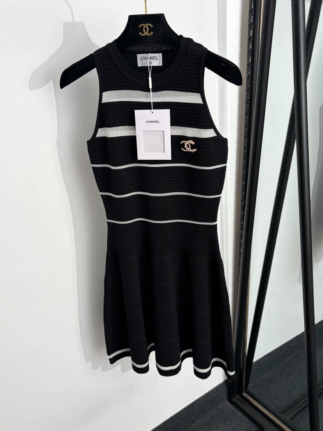 "CC" KNIT DRESS