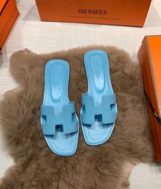 "Herm" it girl blue Sandals