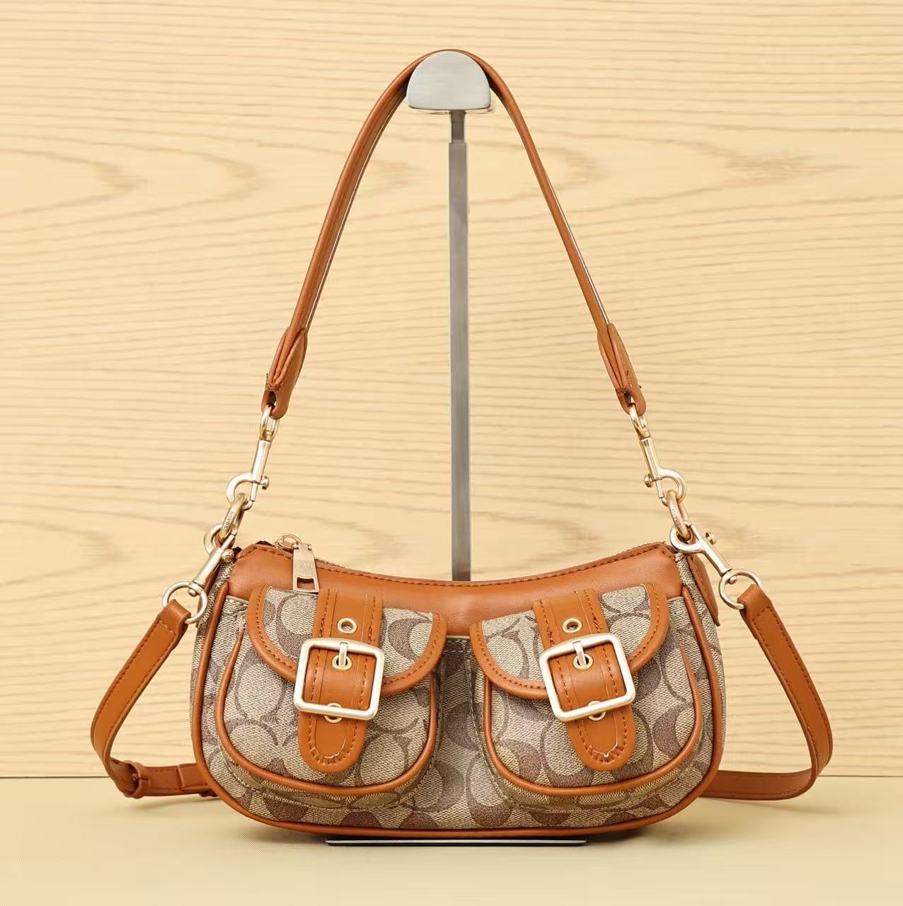 "COACH" ASHTON BAG