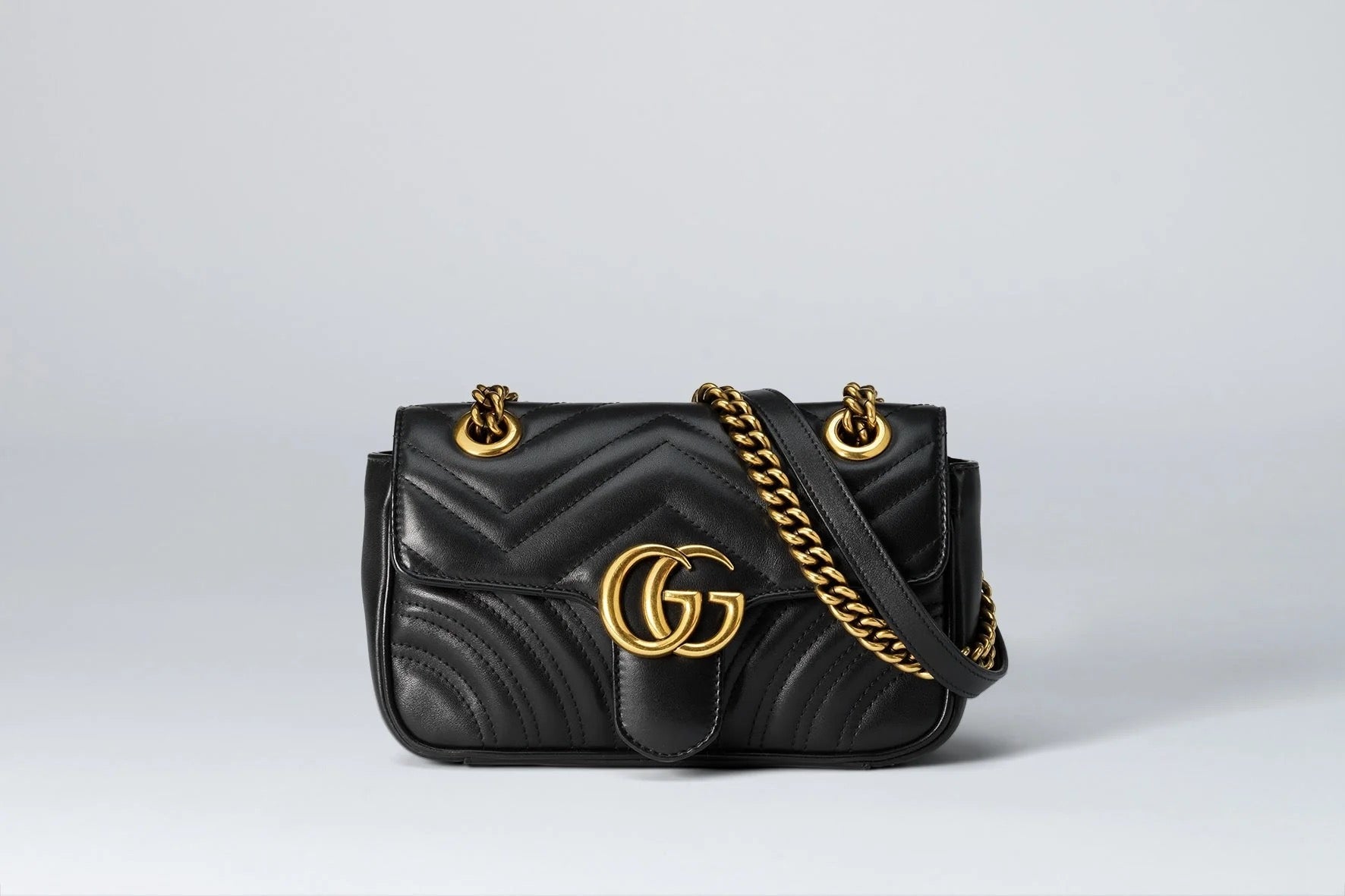 GG Marmount Bag