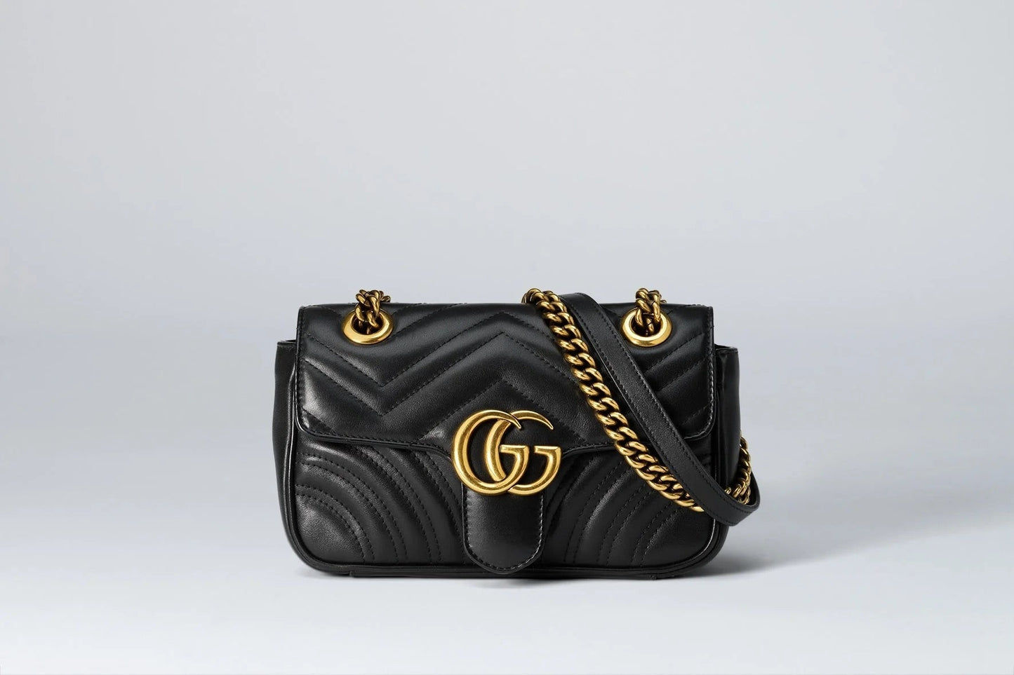 GG Marmount Bag
