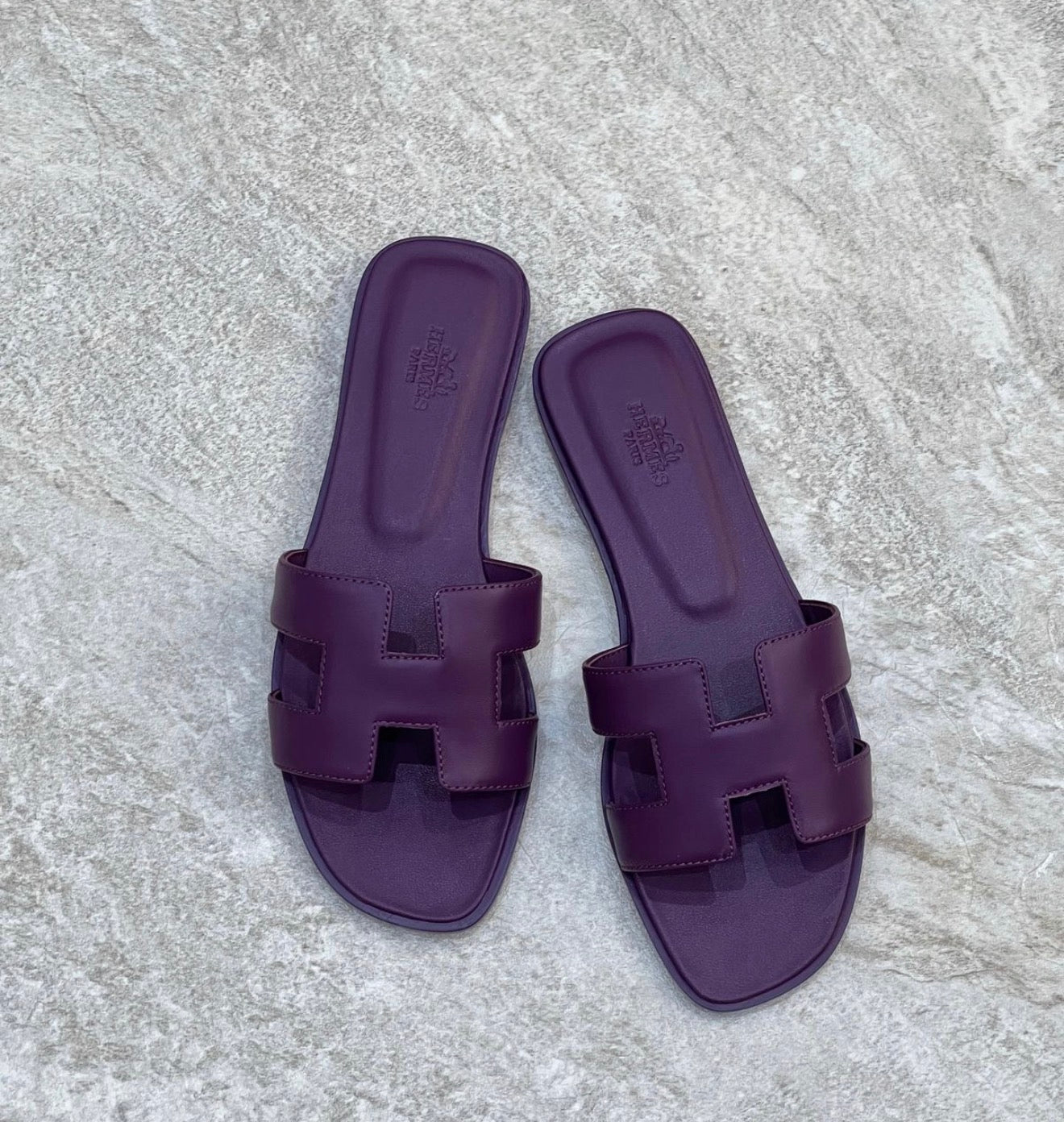 "Herm" it girl purple Sandals