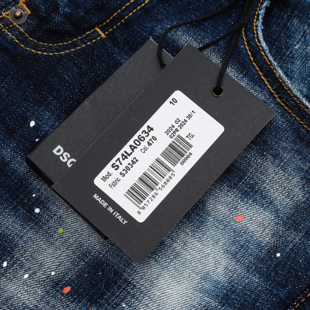 "DSQUAR" Denim Shorts