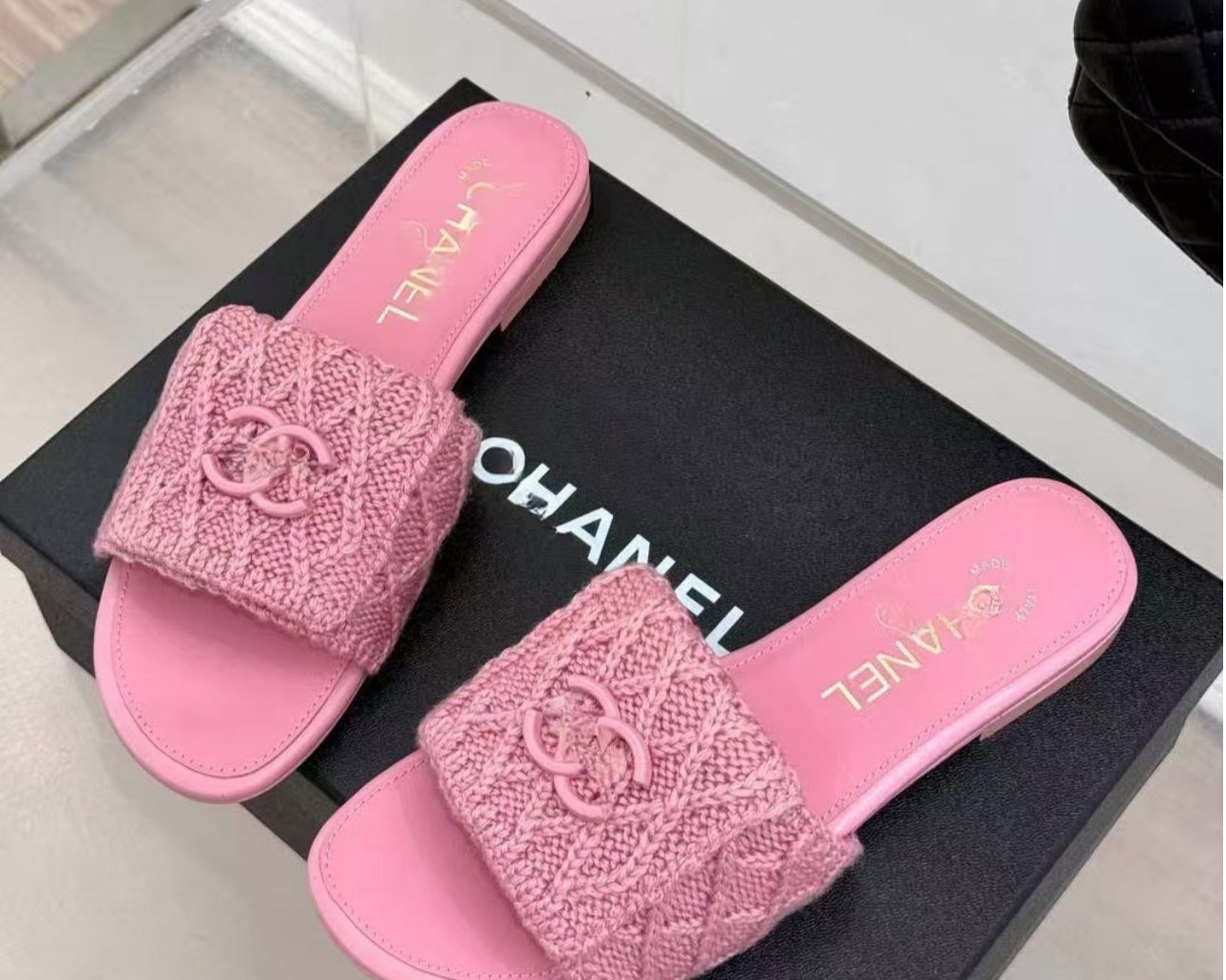 CC KNITTED SANDALS