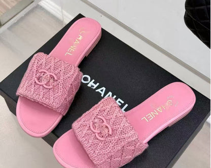 CC KNITTED SANDALS