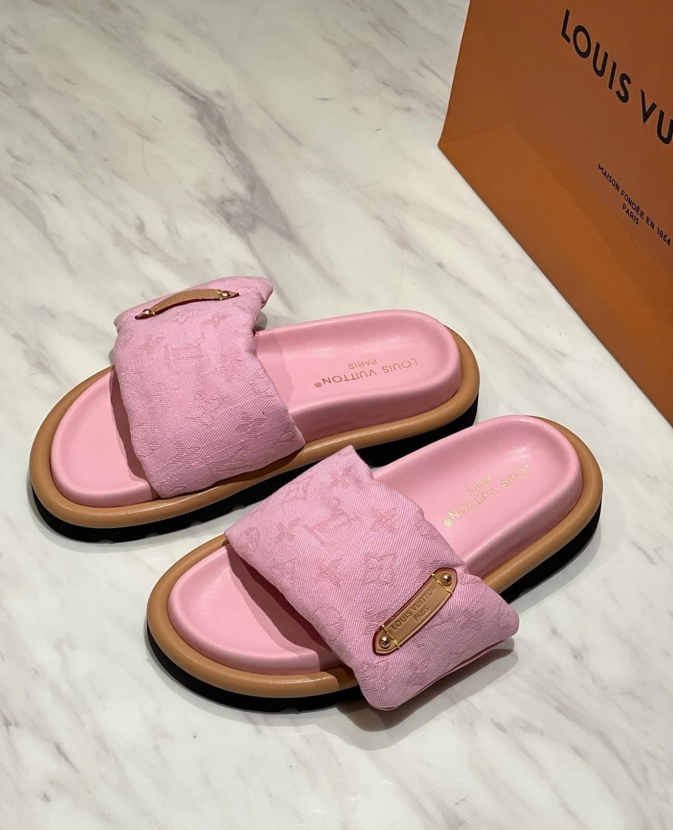 LV PILLOW SLIDES DENIM PINK