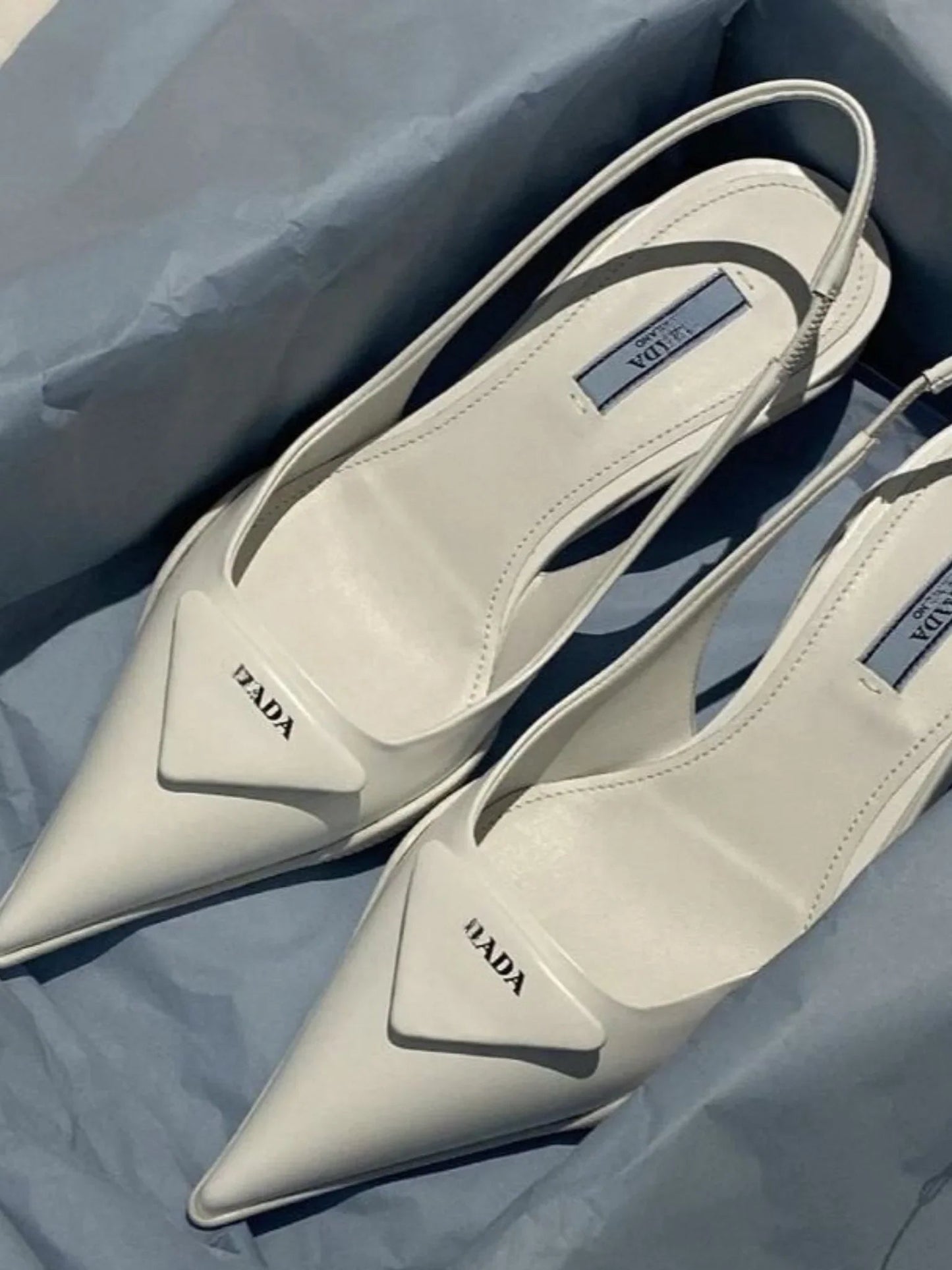 "PRDA" DORADA PUMPS