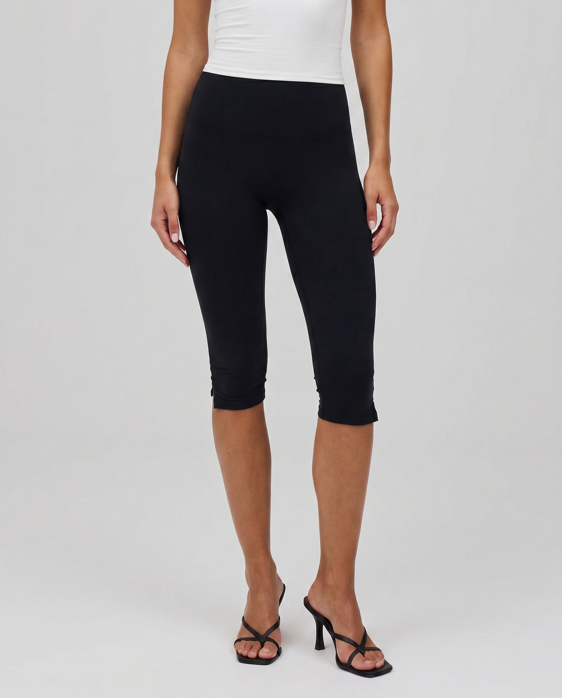 SELLEZA High Waist Capri Leggins
