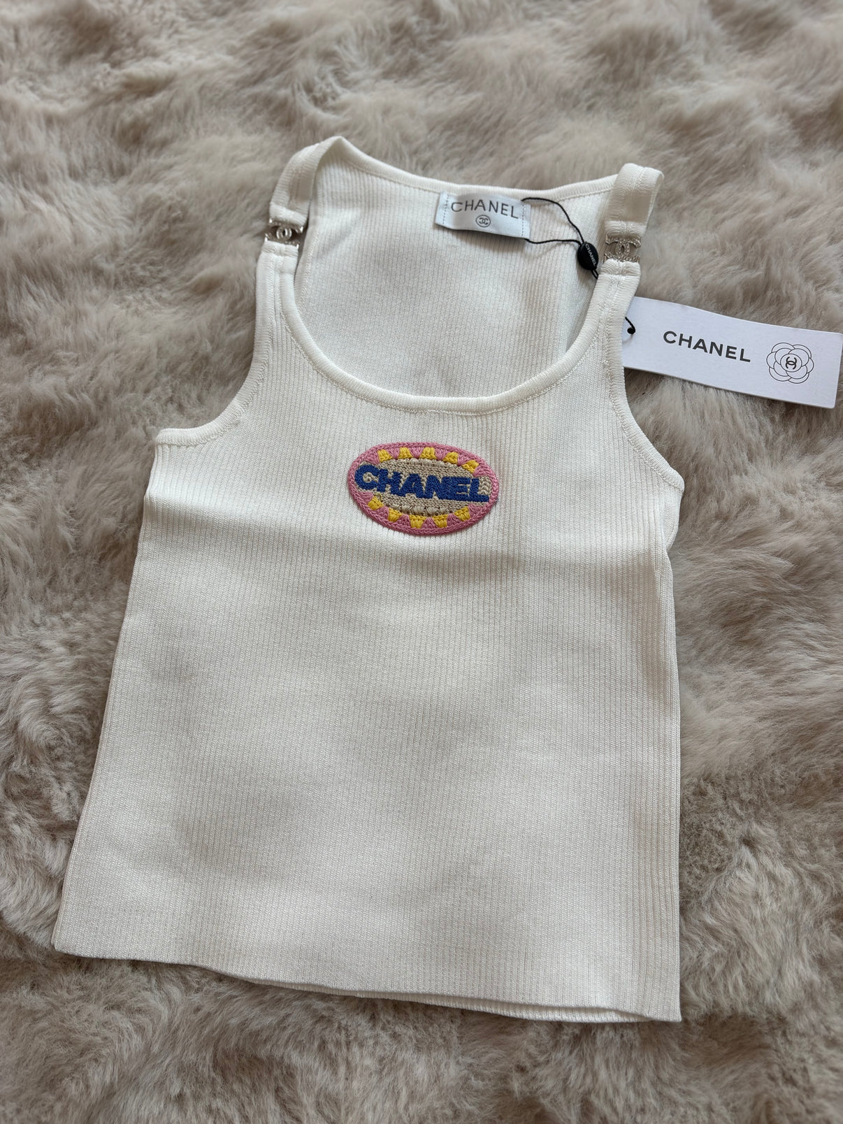 "CC" Top