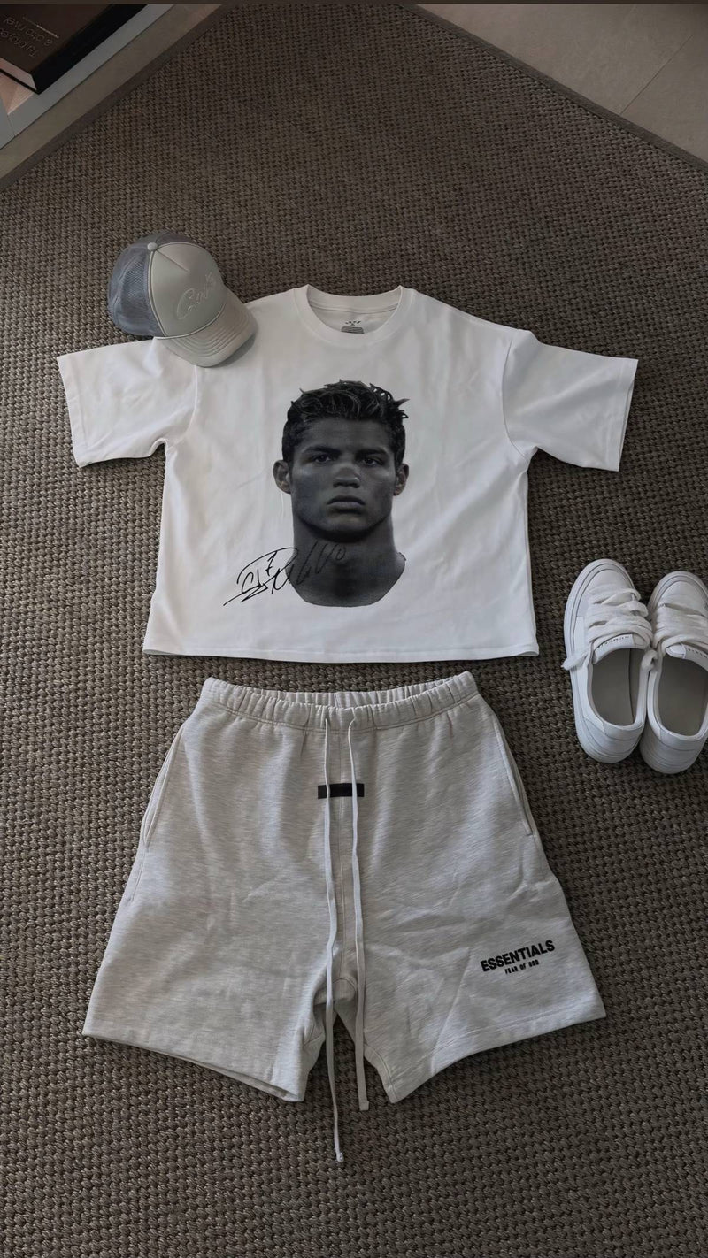 SELLEZA CR7 SUMMER OUTFIT