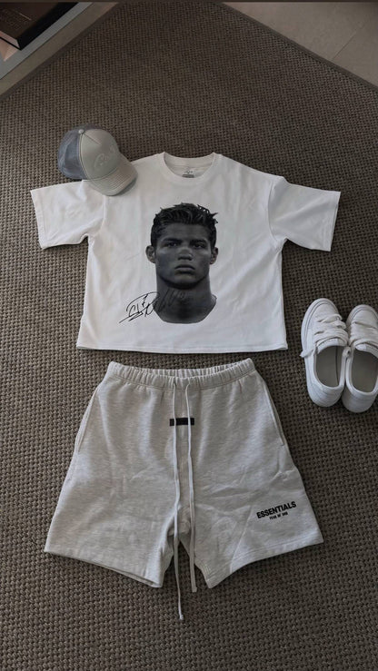 SELLEZA CR7 SUMMER OUTFIT