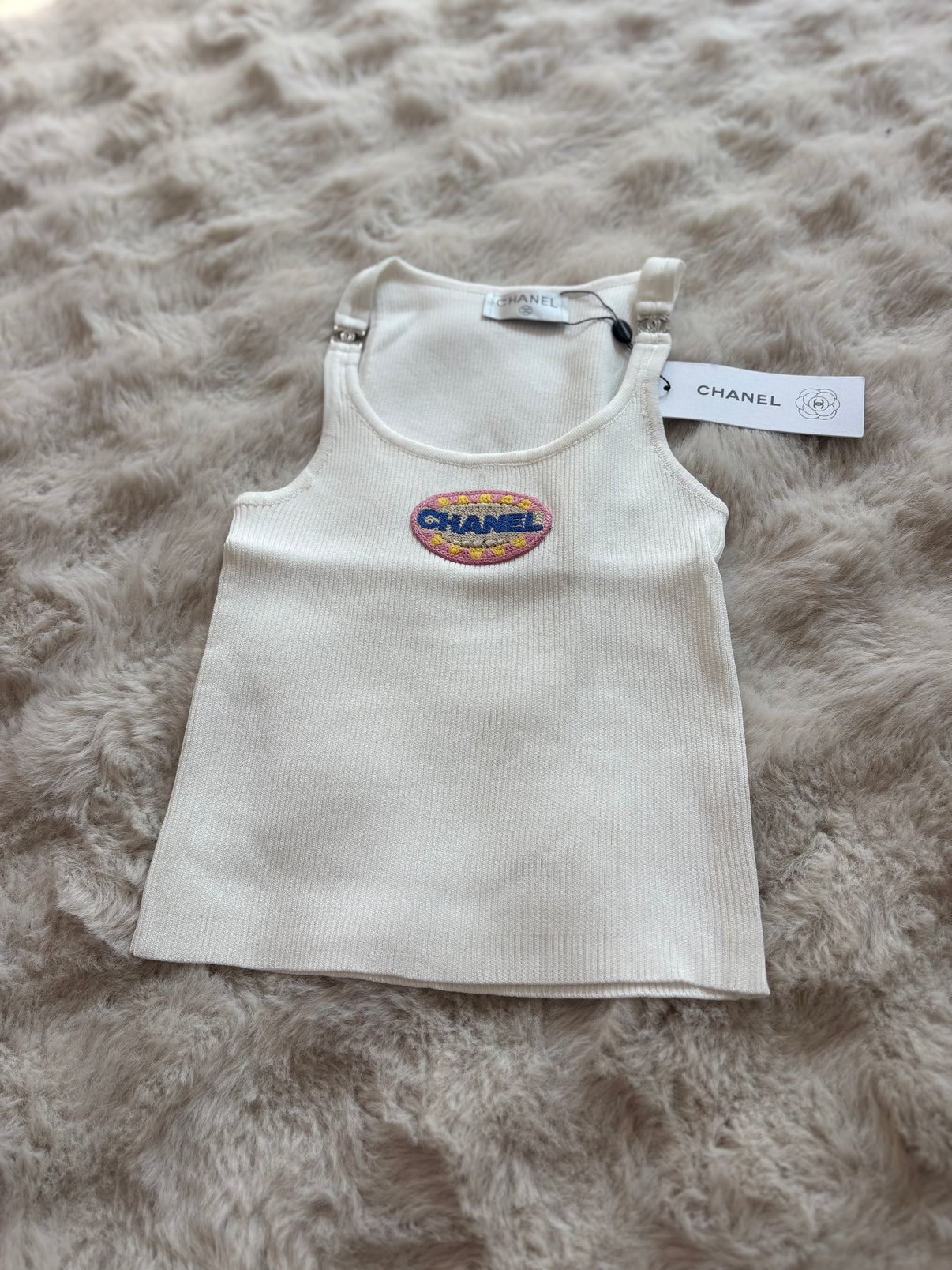 "CC" Top