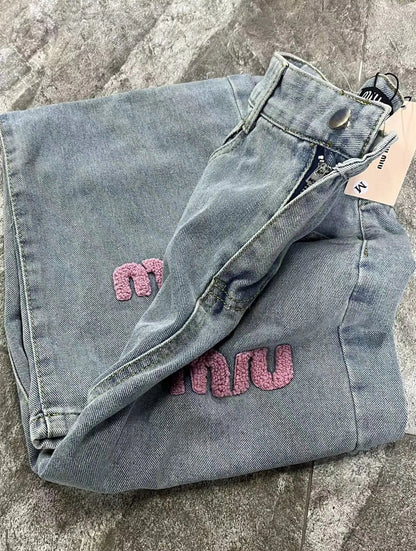 "MIU" ROSA BUCHSTABEN JEANS